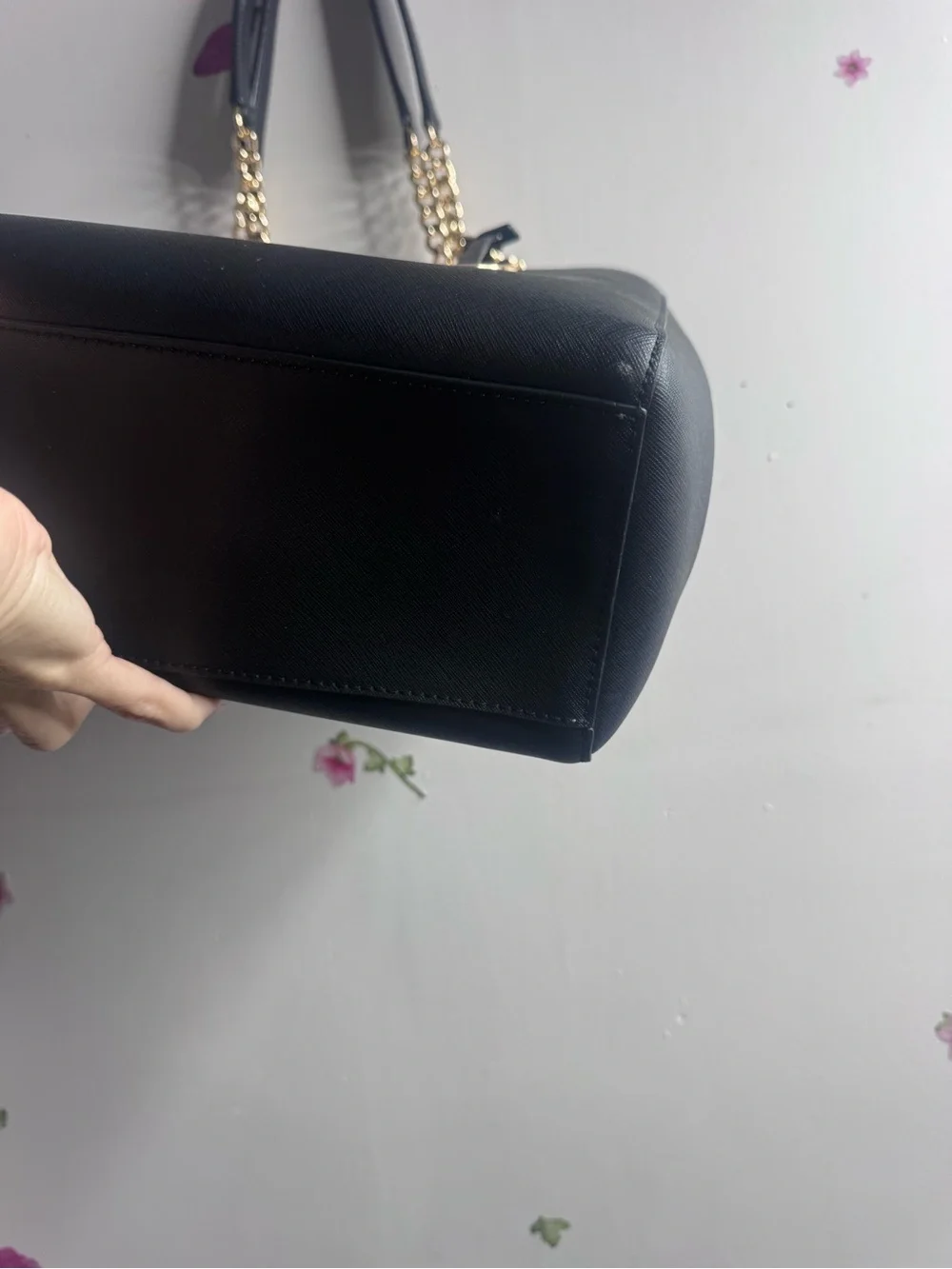 Michael Kors Black Saffiano Chain-Handle Shoulder Tote with Gold Hardware